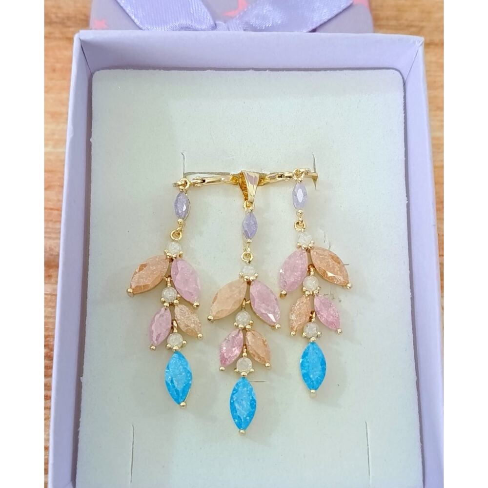 Golden Time Cluster Drop Pendant & Earring Set Gold-Plated - Picture 3 of 7